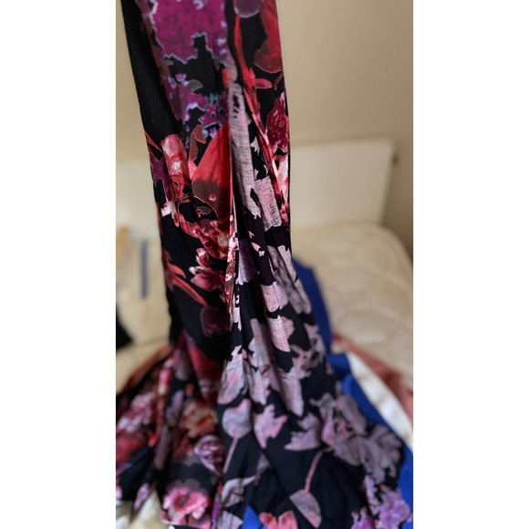 Catch Me Floral Maxi Dress Long Sleeve V Neck Bohemian Black Size M - Picture 7 of 12
